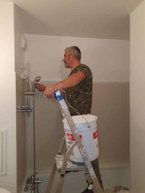 peinture salle de bain 78